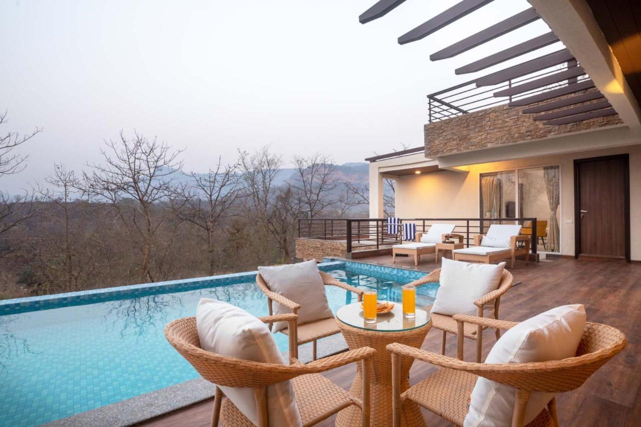Eden Glade - Khopoli - Mountain-View Villa With Private Pool, Spacious Decks & Indoor Activities Екстер'єр фото