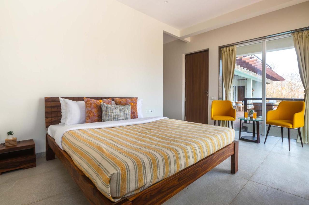 Eden Glade - Khopoli - Mountain-View Villa With Private Pool, Spacious Decks & Indoor Activities Екстер'єр фото