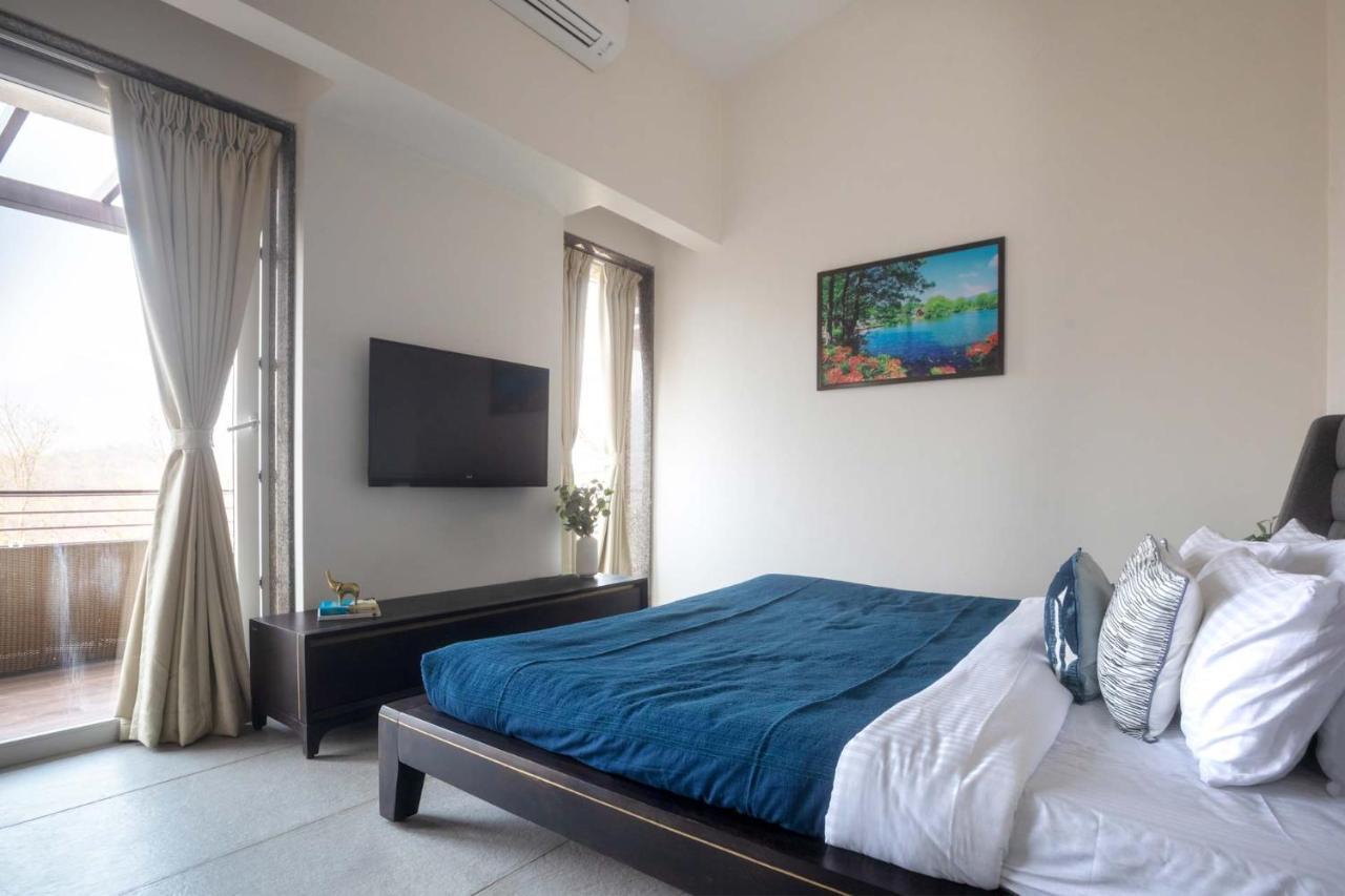 Eden Glade - Khopoli - Mountain-View Villa With Private Pool, Spacious Decks & Indoor Activities Екстер'єр фото